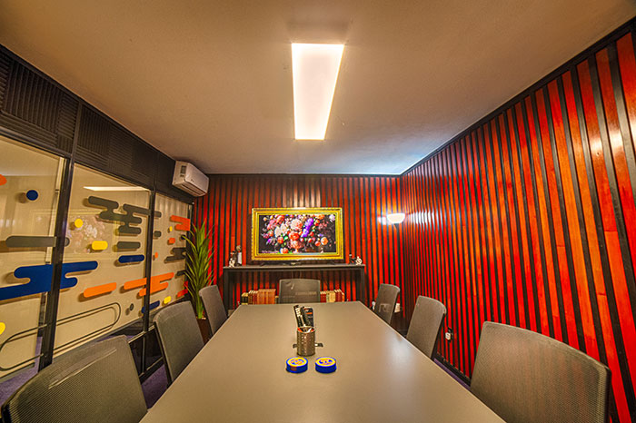Sala de Juntas para 8 personas